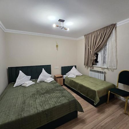 Hotel Golden Time à Almaty Extérieur photo