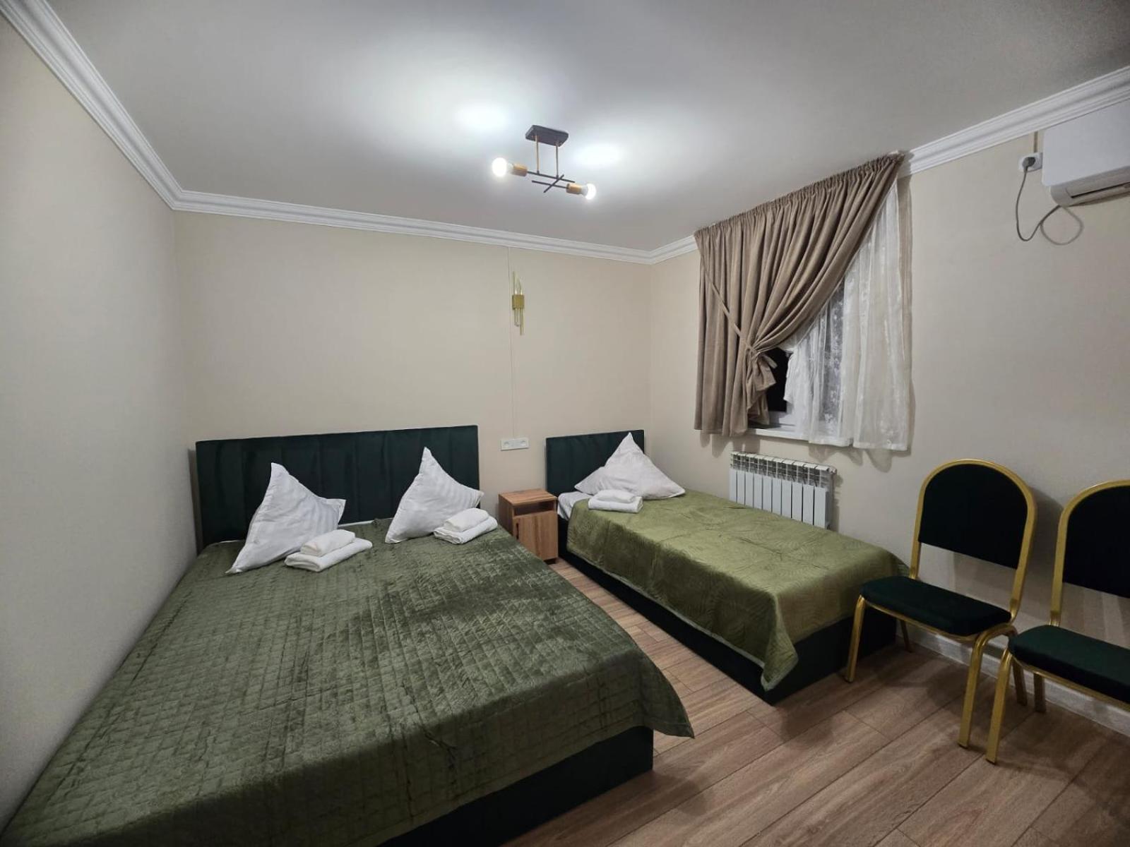 Hotel Golden Time à Almaty Extérieur photo